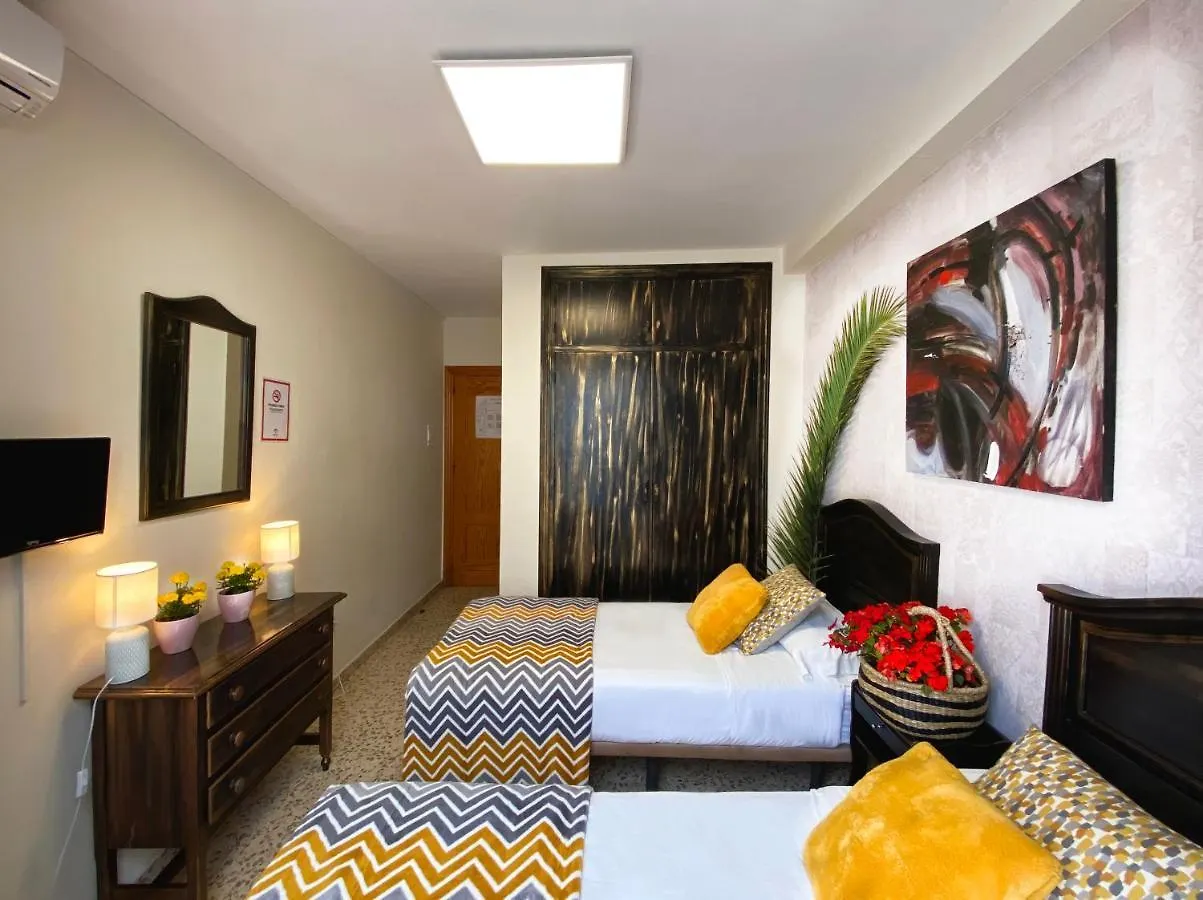 Hostal Azahara Nerja